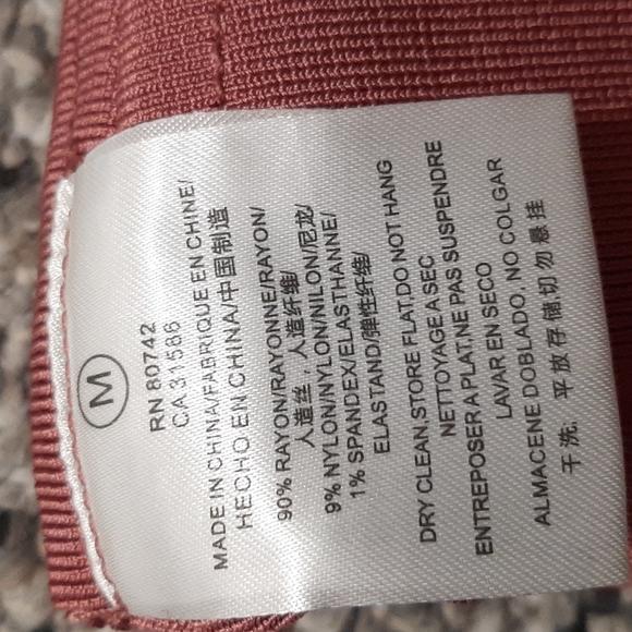 Medium Blush pink bodycon dress - Picture 4 of 5